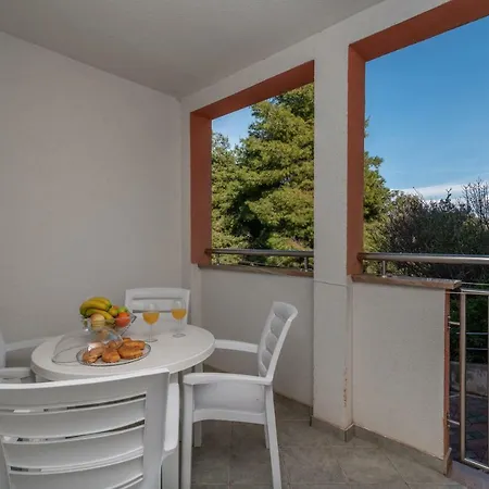 Apartman Andrea * Trogir