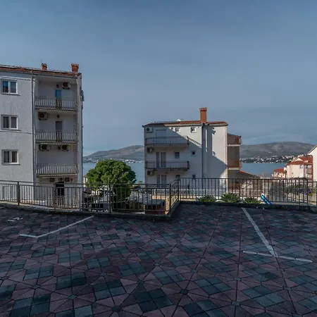 Apartman Andrea Trogir